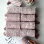 شال پلیسه صورتی منگوله دار(30920)