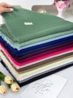شال پفکی چهار طرف ریش (30992)