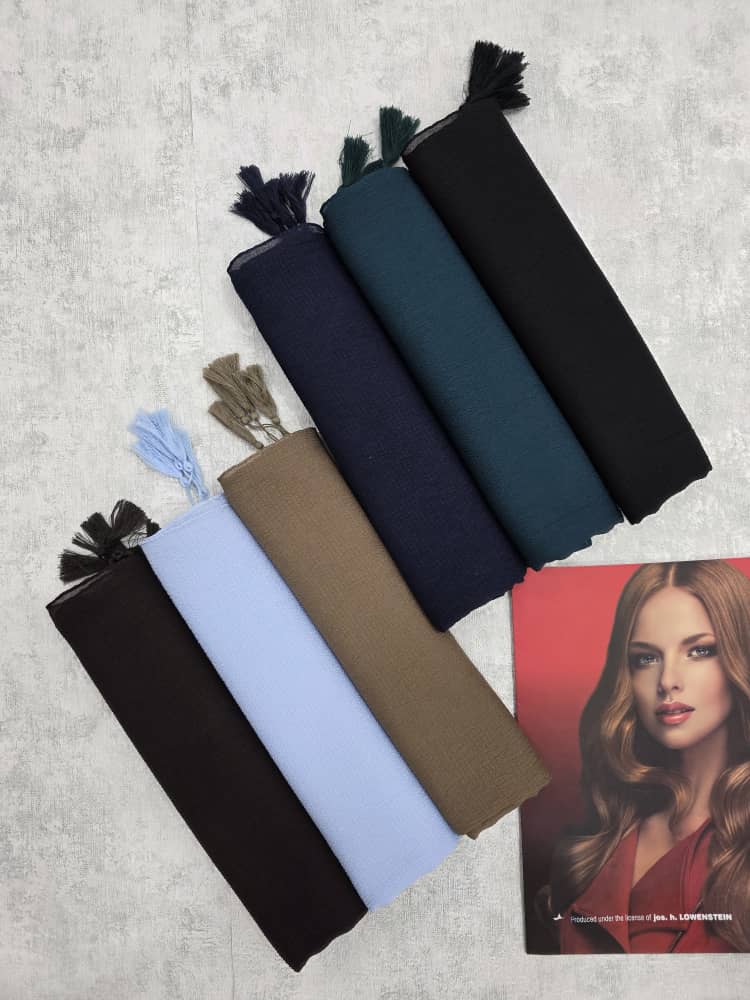 شال پفکی نخی منگوله دار(31153)