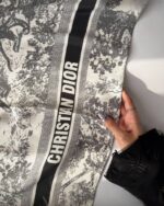 روسری نخی طرح دیور (31163) - Image 10